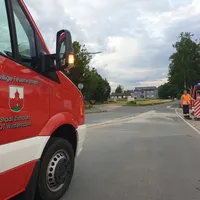 e476c9c1-e3ec-4635-89d8-05099258c5b3.jpg